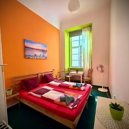 Pansiyon Charles Bridge, Old Town3 Min Walk Private G Prag