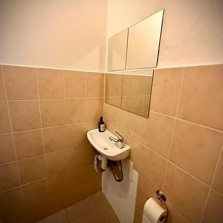 Charles Bridge, Old Town3 Min Walk Private G * Prag
