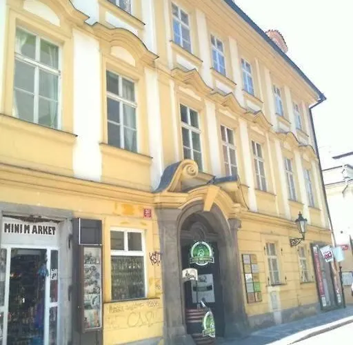Charles Bridge, Old Town3 Min Walk Private G